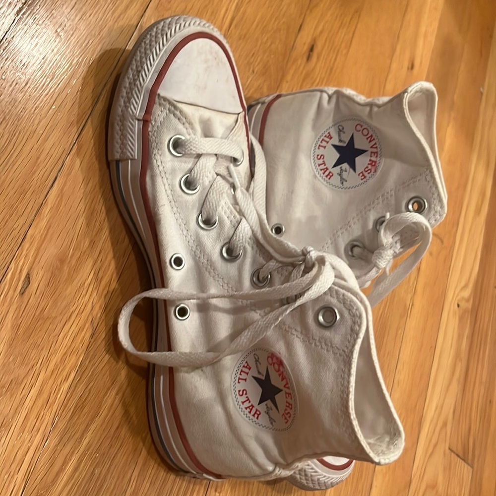 White converse